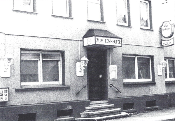 Zum Lenneufer